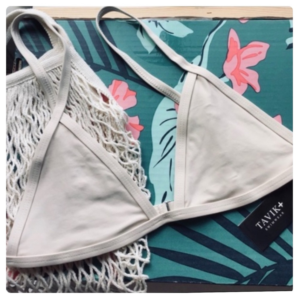 Tavik NWT Jett Triangle Bikini Top in Tapioca Size Medium